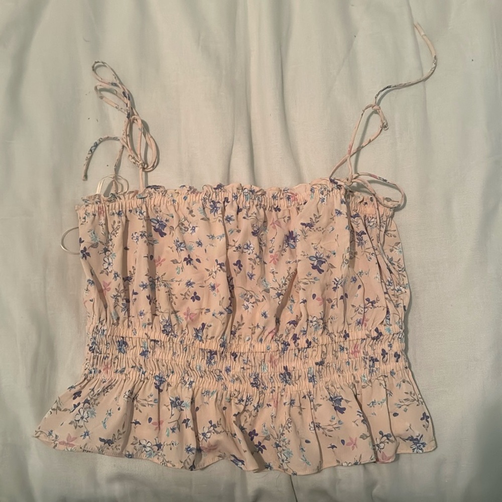 FLORAL CROP SPAGHETTI BOW STRAPS, PASTEL PINK BASE